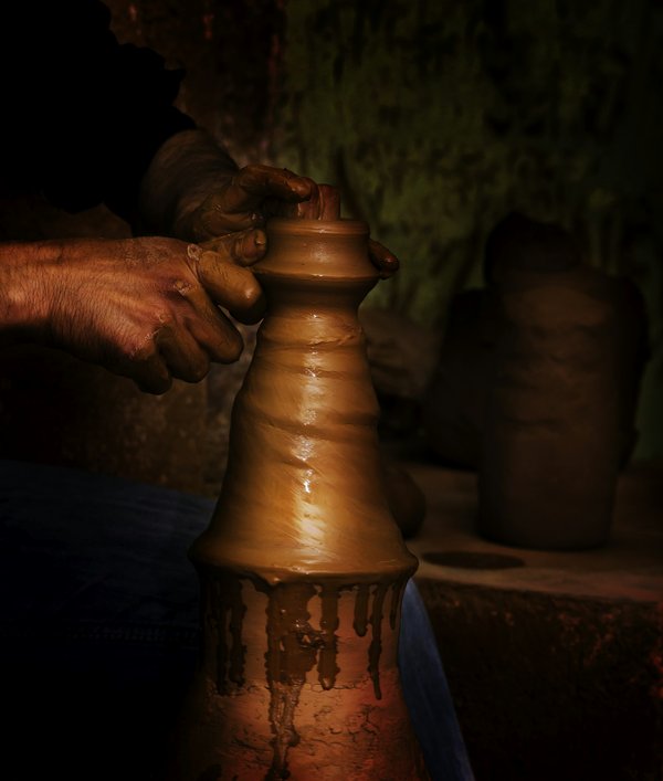 Comment découvrir les traditions de la poterie en Tunisie sans frais supplémentaires?